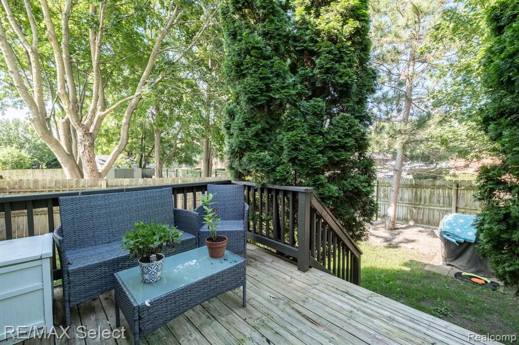 15242 Weller Court, Holly, MI 48442 — Photo 32
