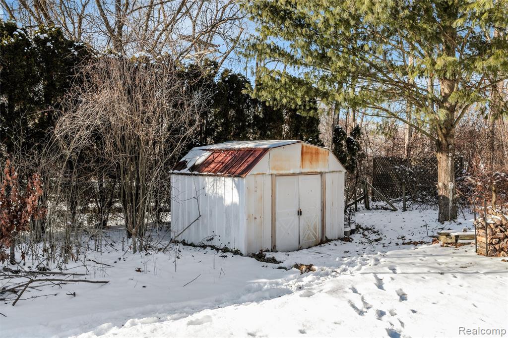 43220 Riggs Road, Van Buren, MI 48111 — Photo 32