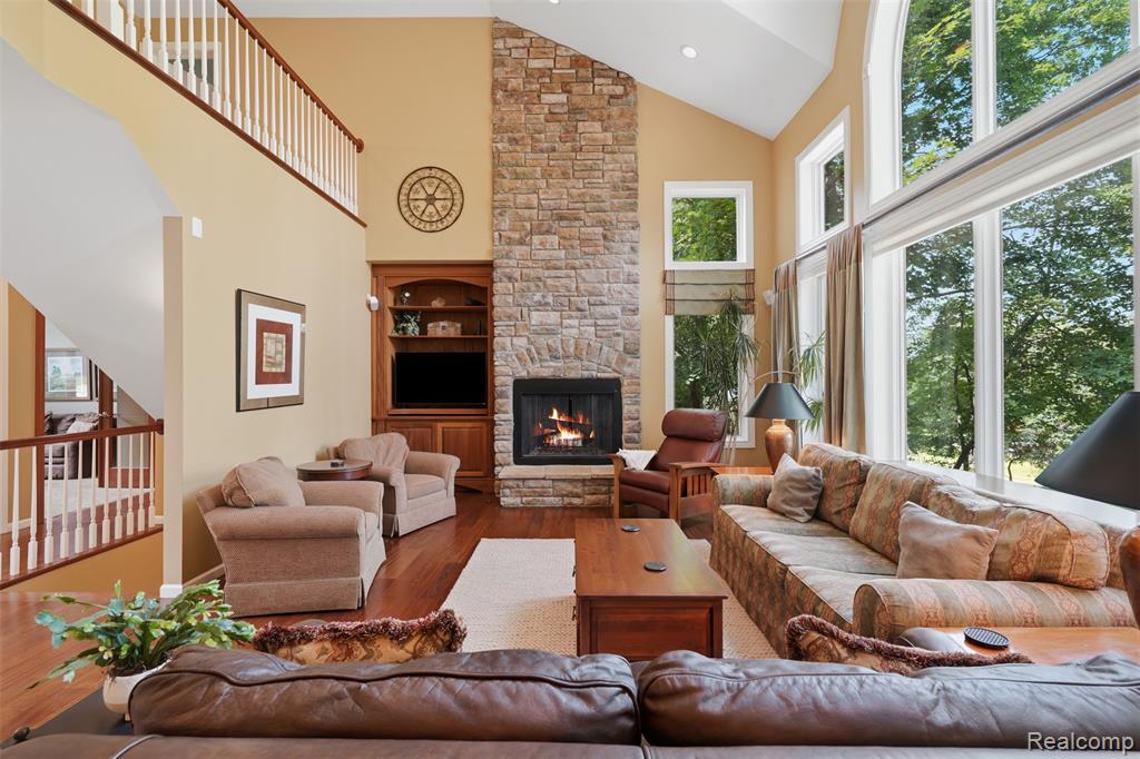5110 Kitson Lane, West Bloomfield, MI 48324 — Photo 8