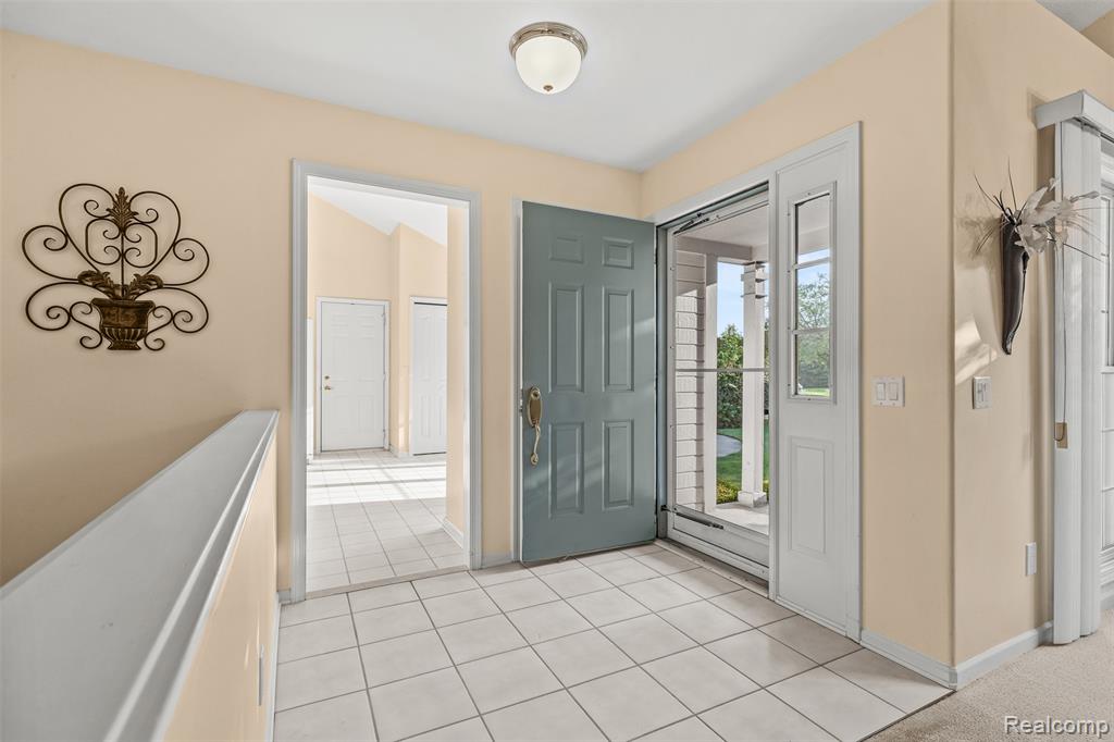 39538 Village Run Drive, Northville, MI 48168 — Photo 6