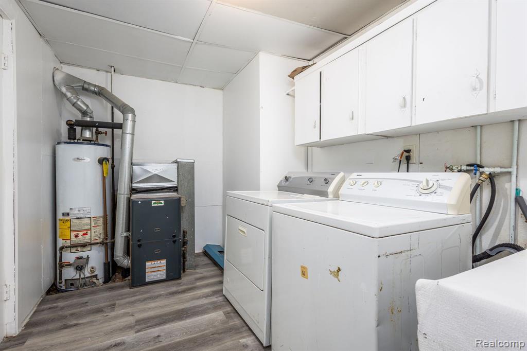 7881 NIGHTINGALE Street, Dearborn Heights, MI 48127 — Photo 9