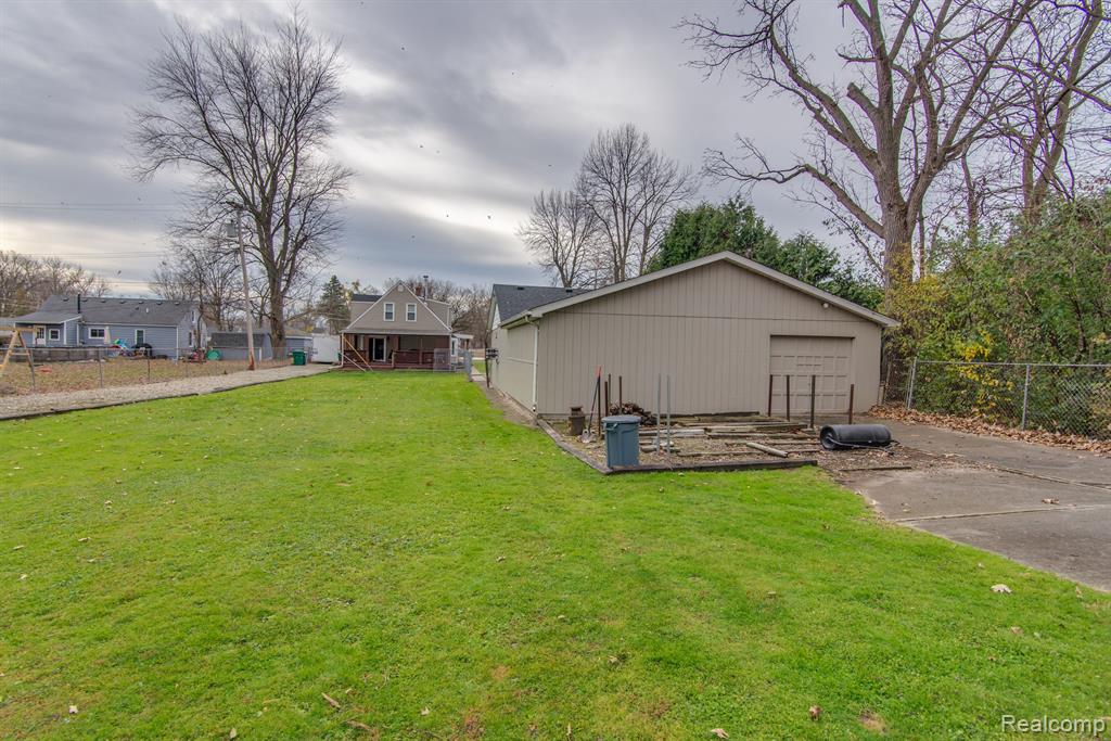 44850 ECORSE Road, Belleville, MI 48111 — Photo 26