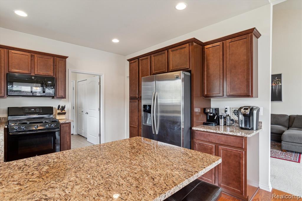 5104 Hawkseye Trace, Warren, MI 48092 — Photo 19