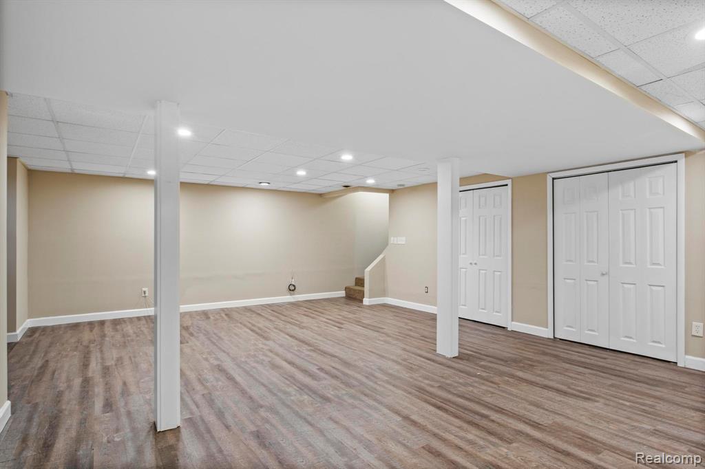 1709 Weyhill Drive, Wixom, MI 48393 — Photo 22