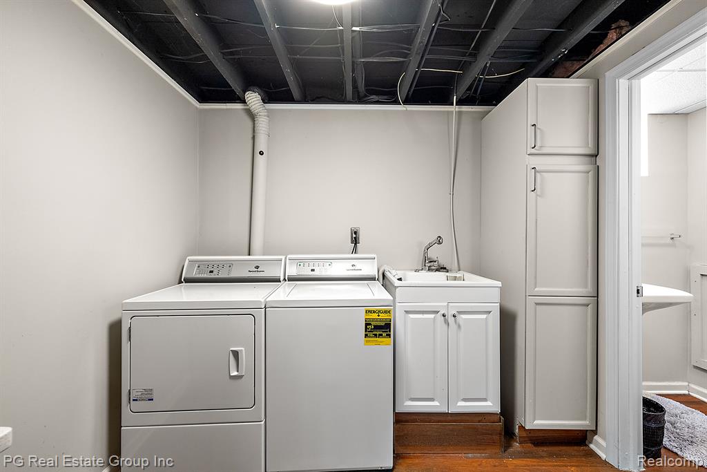 14 PLEASANT Street, Oxford, MI 48371 — Photo 42