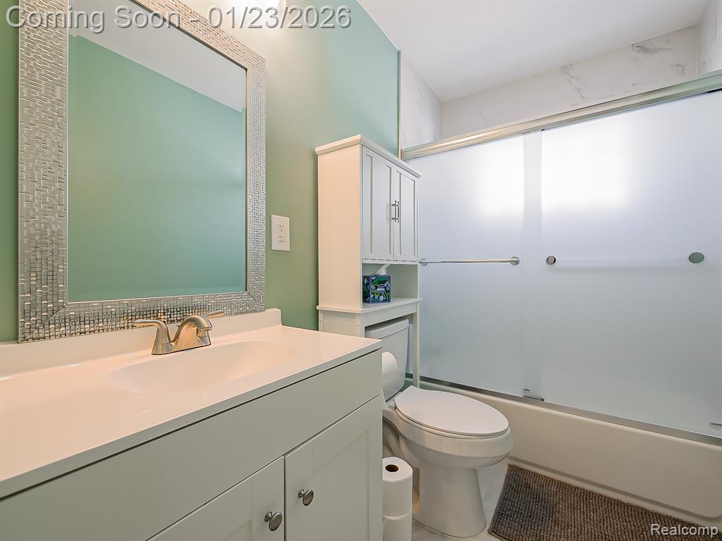 8170 Gerald Avenue, Warren, MI 48093 — Photo 11