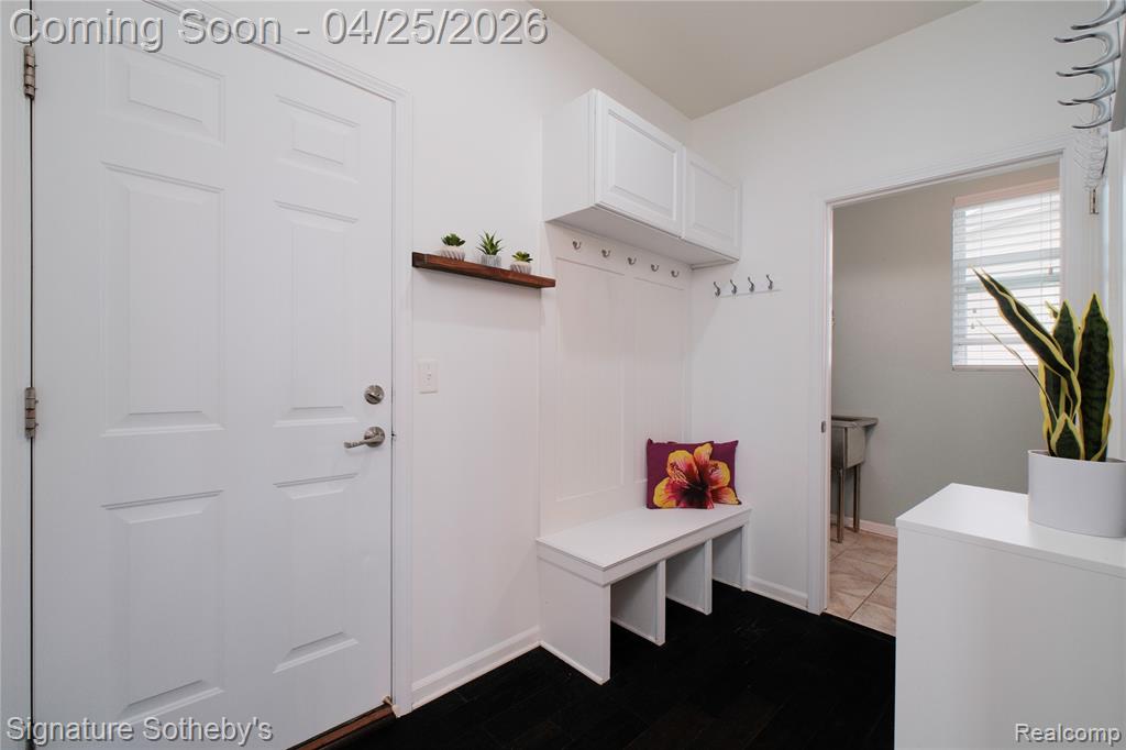 24636 Padstone Drive, South Lyon, MI 48178 — Photo 26