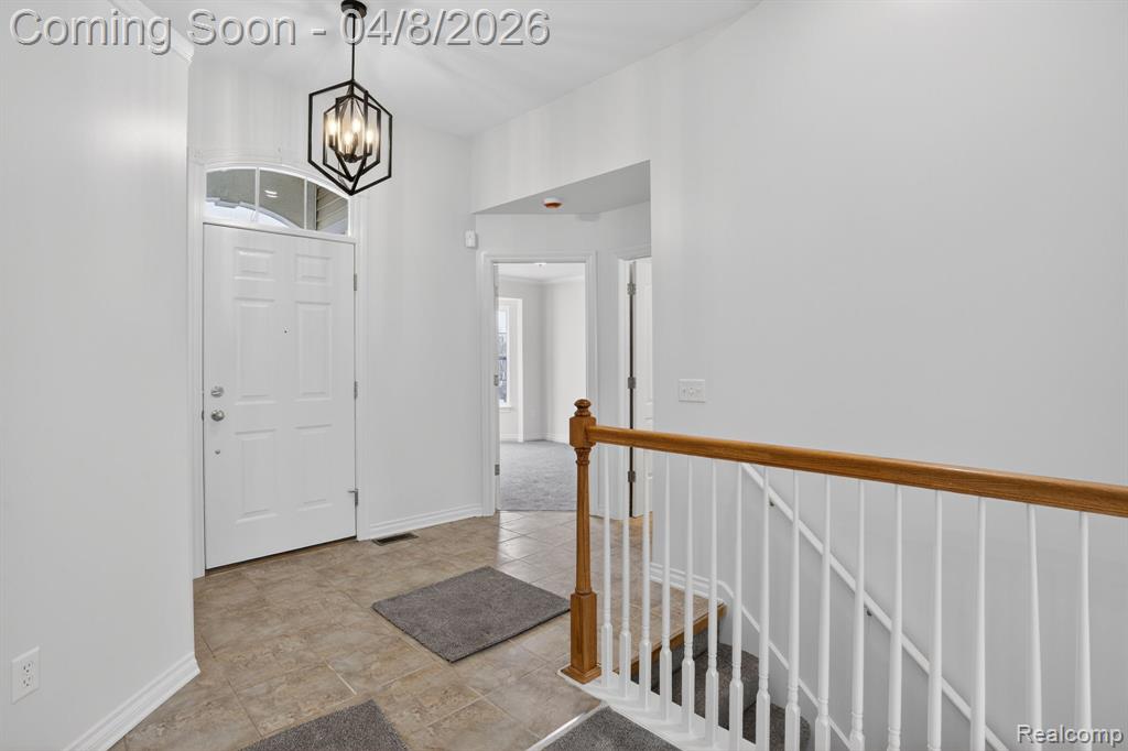 4475 Cross Creek Boulevard, Burton, MI 48509 — Photo 23