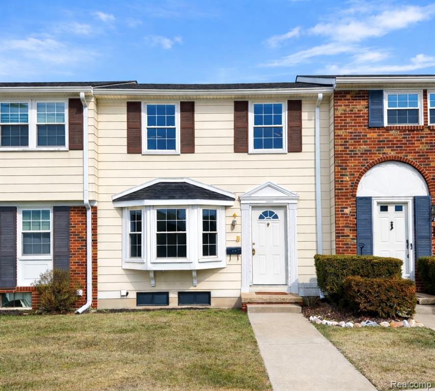 19585 Mariner Court, Northville, MI, 48167