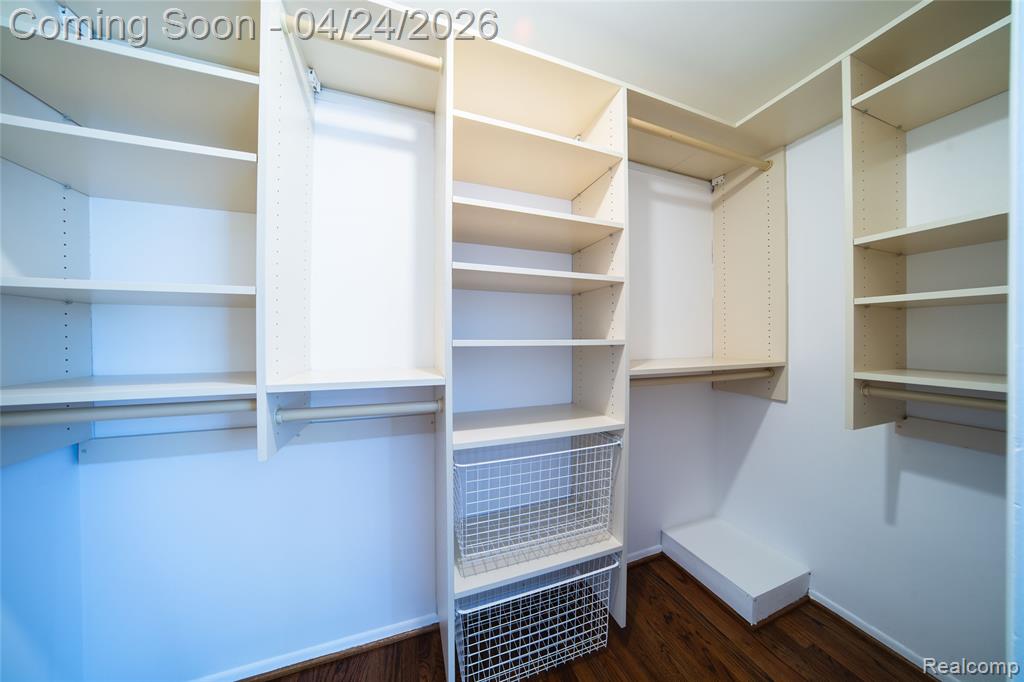 24531 Bloomington Drive, Franklin, MI 48025 — Photo 23
