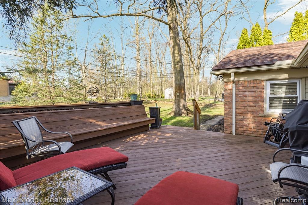 4550 Patrick Road, West Bloomfield, MI — Photo 42