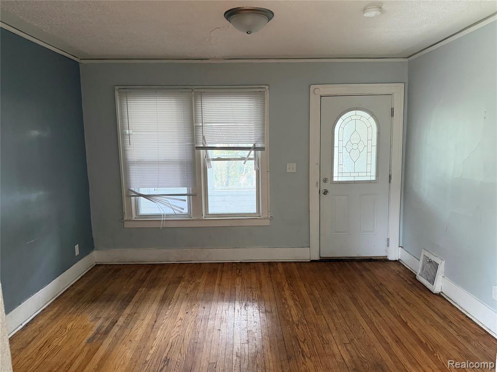 8647 ELLSWORTH Street, Detroit, MI 48238 — Photo 5