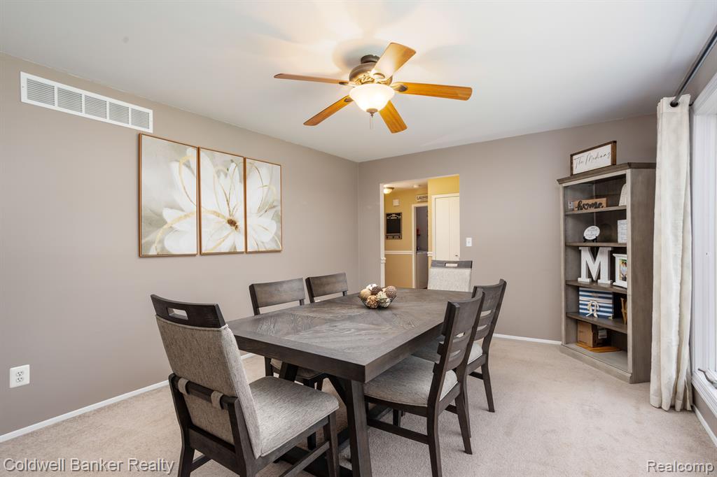 1068 KINGS, Canton, MI 48188 — Photo 5