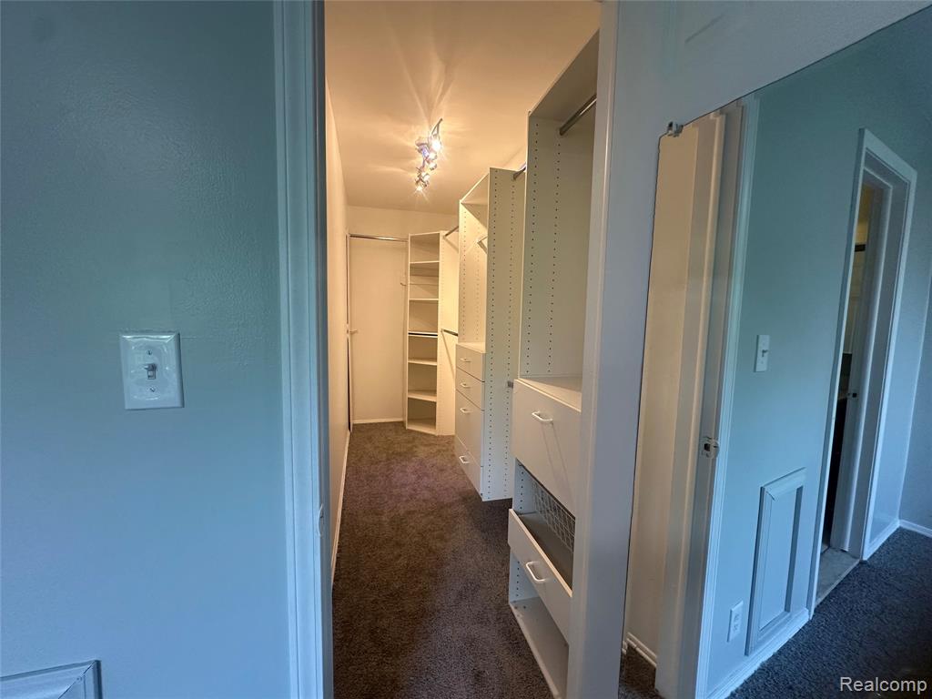 509 E University Drive, Rochester, MI 48307 — Photo 11
