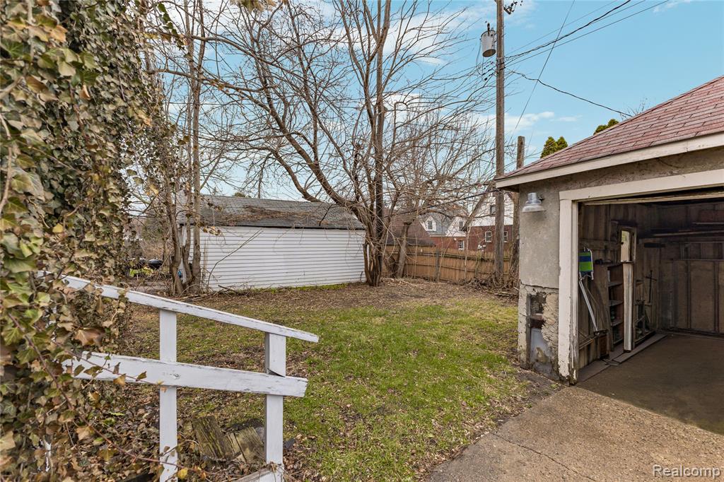 604 Alter Road, Detroit, MI 48215 — Photo 39