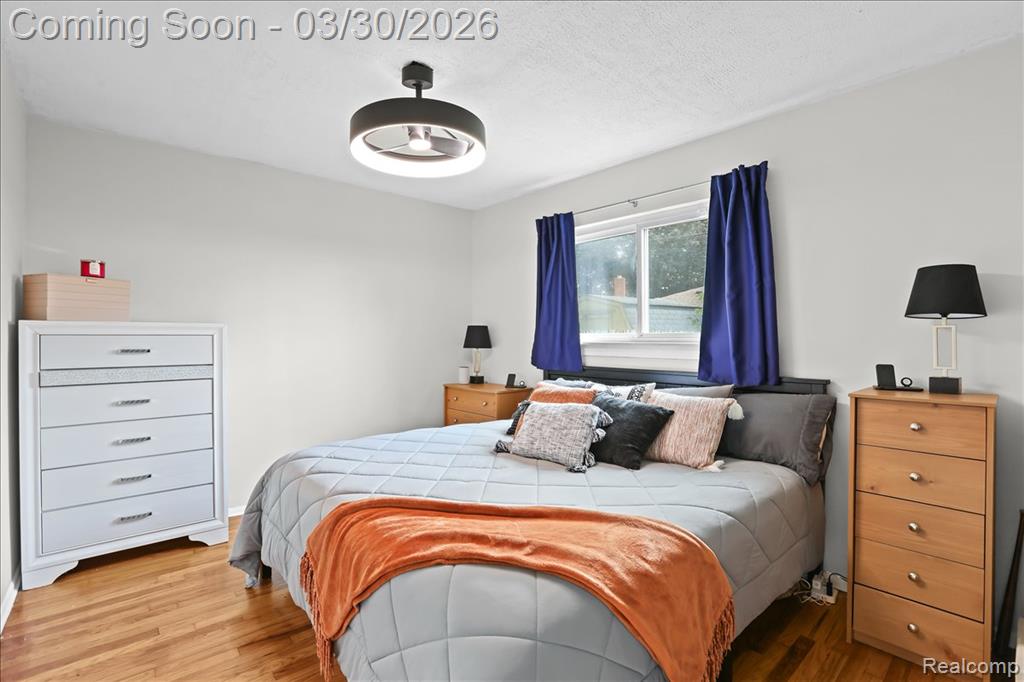 8346 Hillcrest Boulevard, Westland, MI — Photo 11