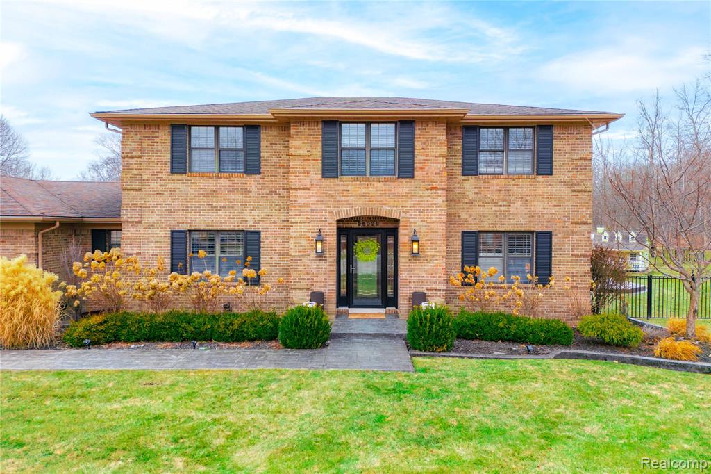 26029 Waterbury Way, Grosse Ile, MI 48138 — Photo 3