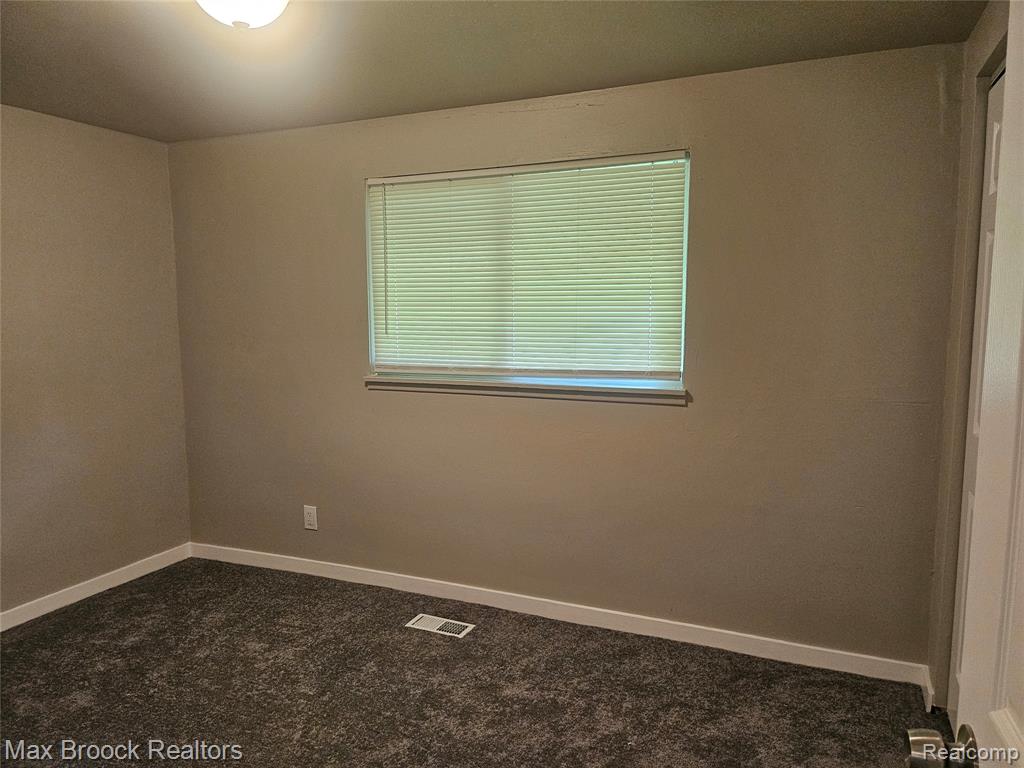 6168 Magnolia Drive, Mount Morris, MI 48458 — Photo 2
