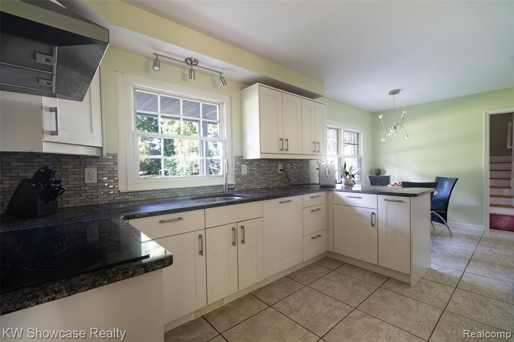 7000 Pebblecreek Road, West Bloomfield, MI — Photo 7