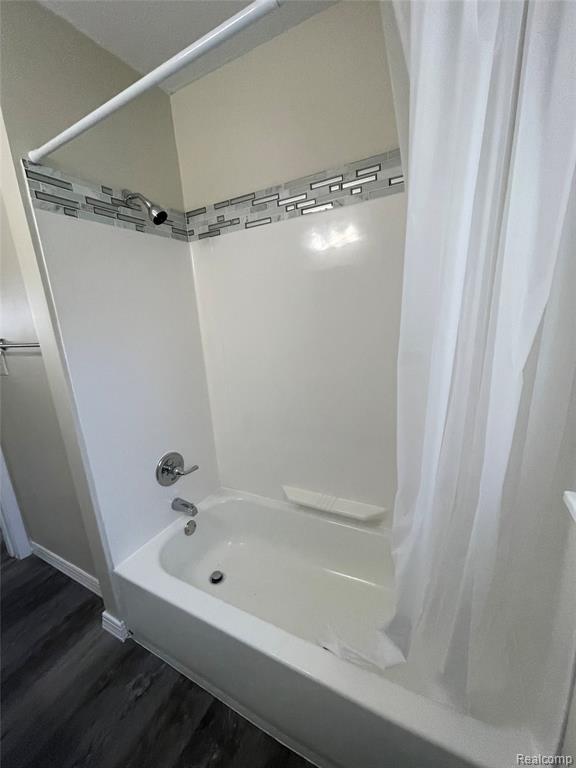 97 N ROSELAWN Street, Pontiac, MI 48342 — Photo 14