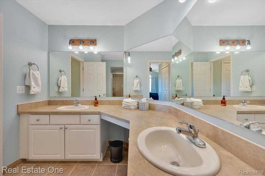 15201 ADRI Circle, Walled Lake, MI 48390 — Photo 14