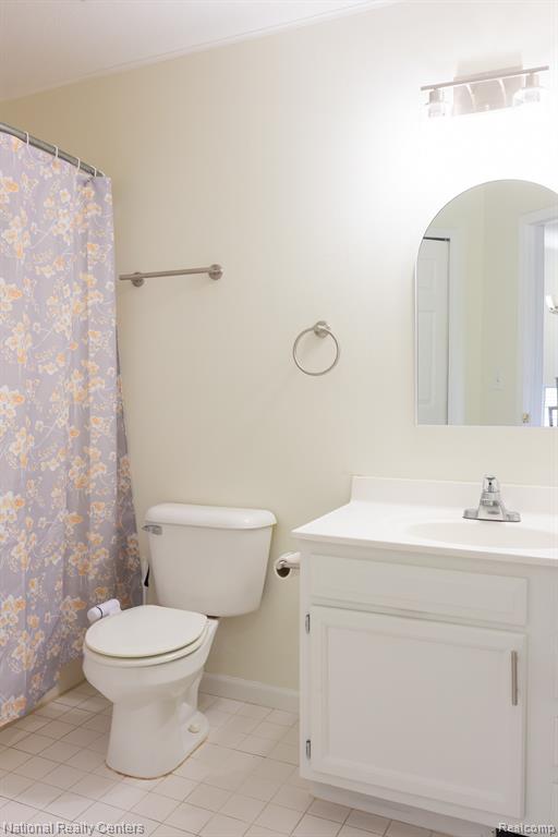 40772 WORTHINGTON Road, Canton, MI 48188 — Photo 11