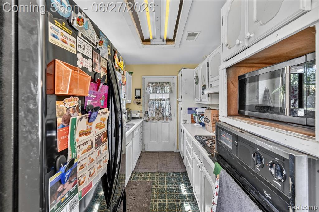 6260 Beth, Brighton, MI 48116 — Photo 16