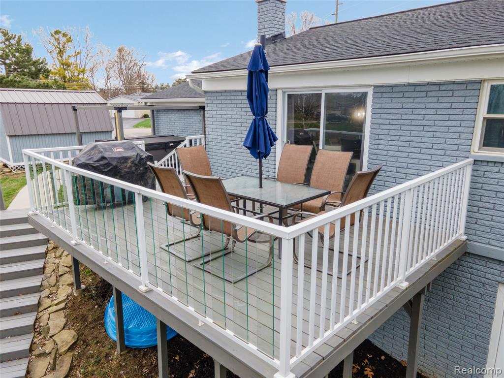 355 Sanders Road, Oxford, MI 48371 — Photo 42