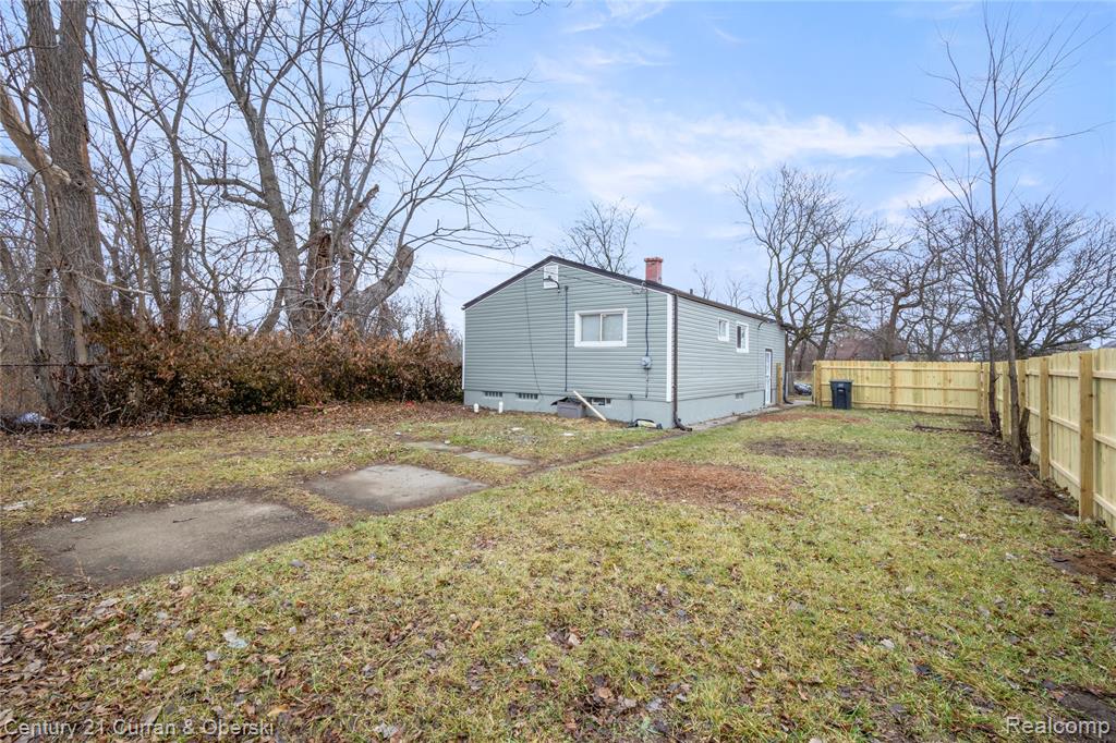 9901 Yellowstone Street, Detroit, MI 48204 — Photo 25