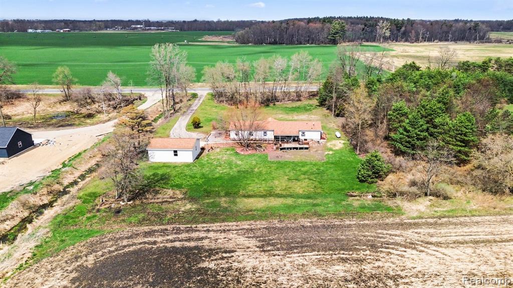 7689 Sidney Road, Greenville, MI 48838 — Photo 3