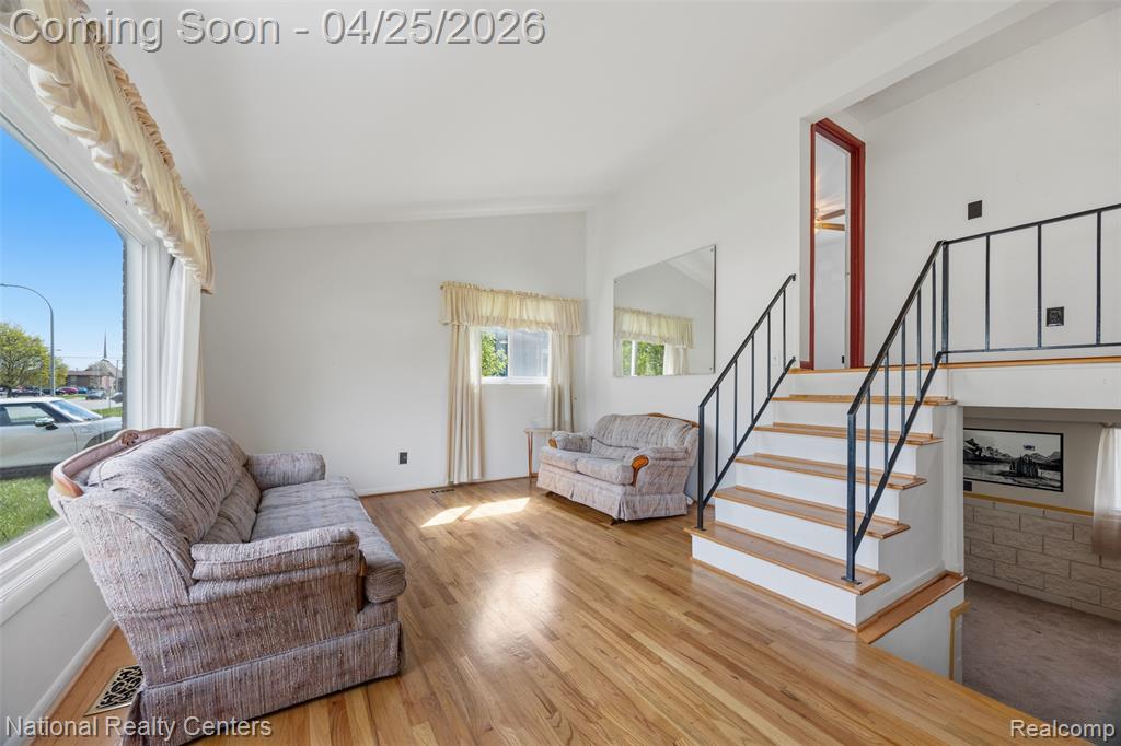28951 Cherry Hill Road, Inkster, MI 48141 — Photo 8