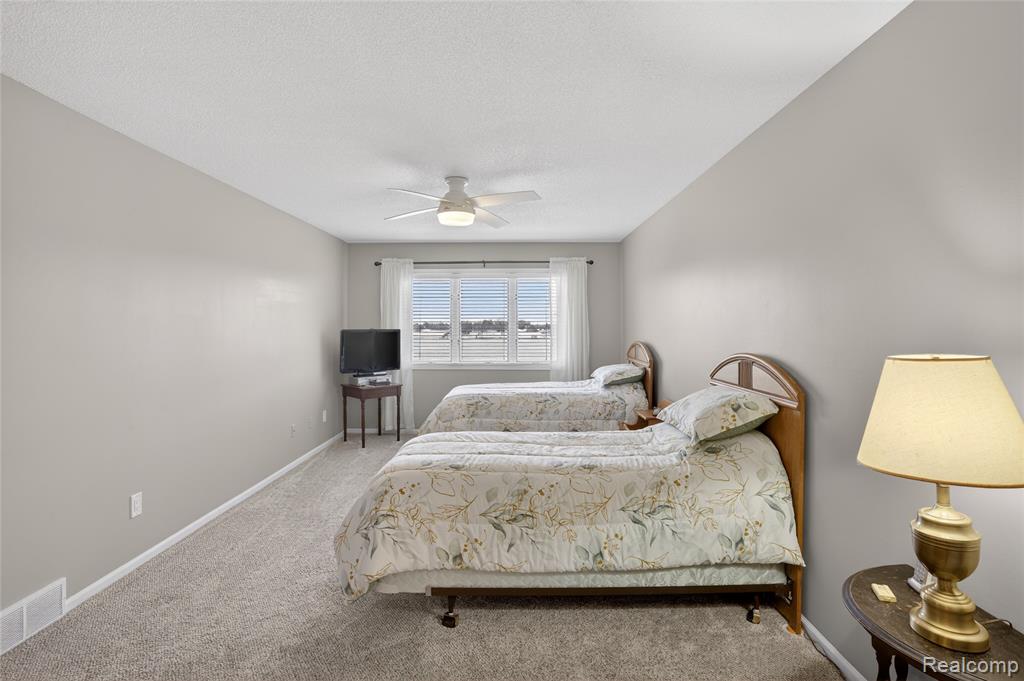 1715 River Road, 77, St. Clair, MI 48079 — Photo 36