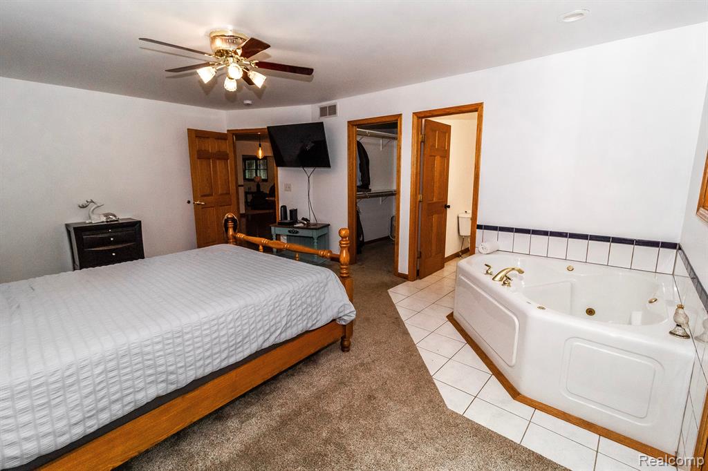 4707 MOUNT MORRIS Road, Columbiaville, MI 48421 — Photo 17