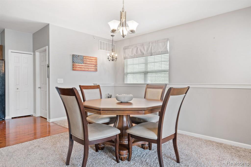 10086 RIDGE RUN Street, 36, Howell, MI 48855 — Photo 12
