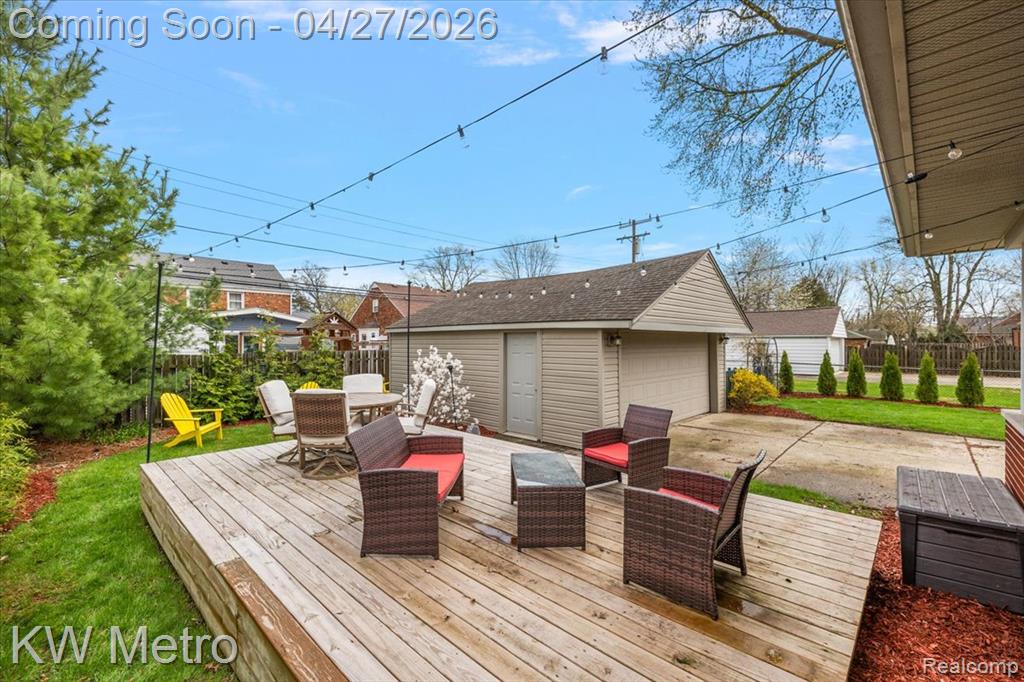 1830 Stanhope Street, Grosse Pointe Woods, MI 48236 — Photo 42