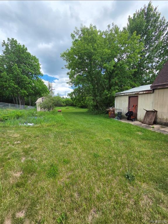 4733 Jamm Road, Lake Orion, MI — Photo 14