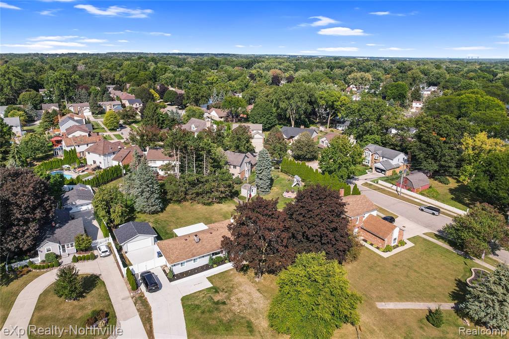 42030 Schoolcraft Road, Plymouth, MI 48170 — Photo 58