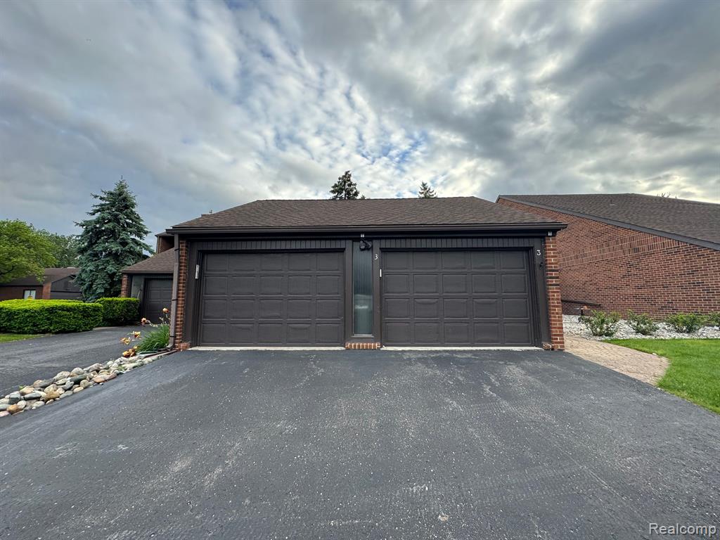 3 COLONY Lane, Dearborn, MI 48120 — front exterior