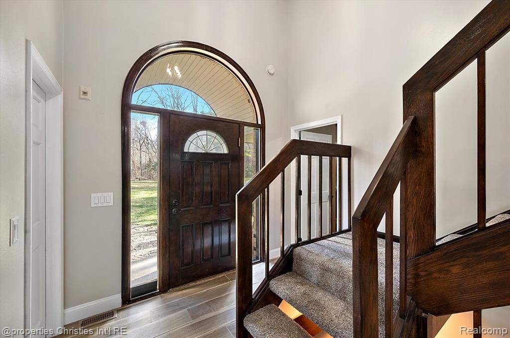 5160 Old Mill Road, Rochester, MI 48306 — Photo 54