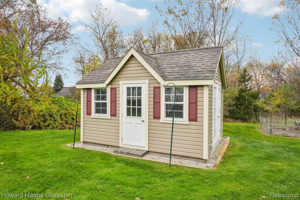 4105 Nancy Lane, White Lake, MI 48383 — Photo 29