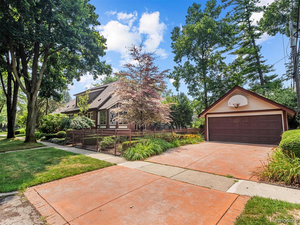 787 Ridgedale Avenue, Birmingham, MI 48009 — Photo 28