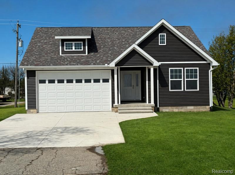 399 Grindstone Road, Port Austin, MI 48467