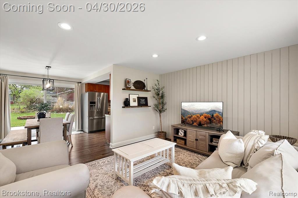 1759 Ashstan Drive, Walled Lake, MI 48390 — Photo 8
