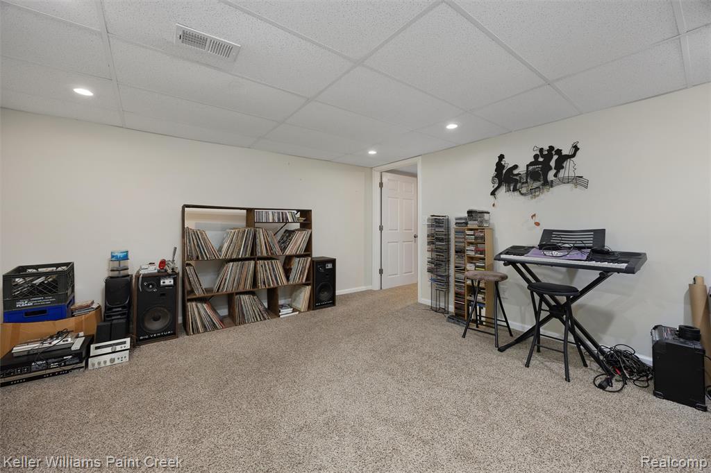 7358 Porter Road, Grand Blanc, MI 48439 — Photo 29