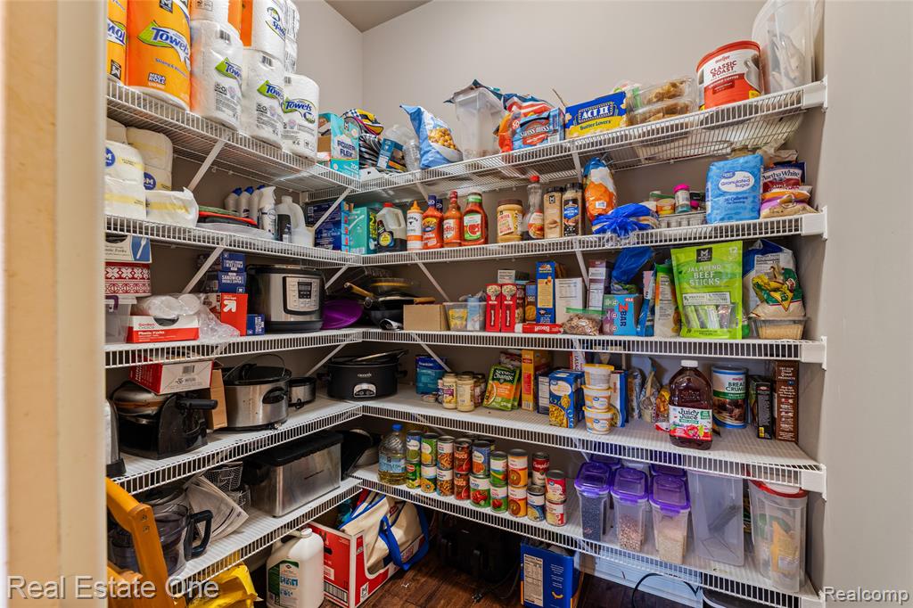 428 Pheasant Ridge Court, Ortonville, MI 48462 — Photo 13
