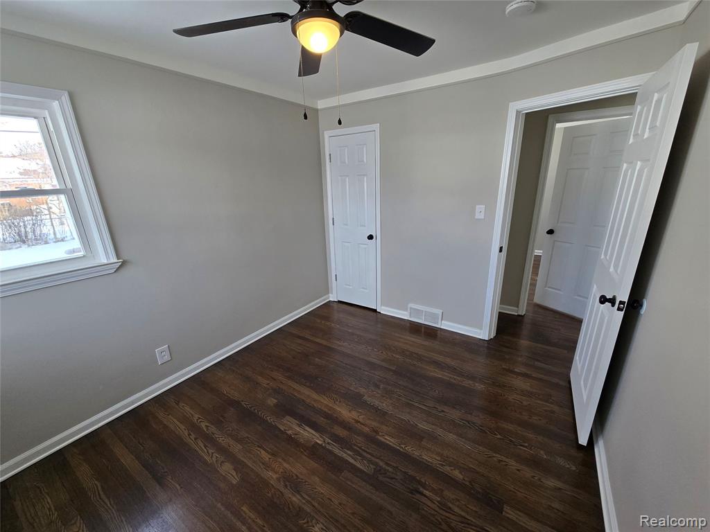 816 London Avenue, Lincoln Park, MI 48146 — Photo 9