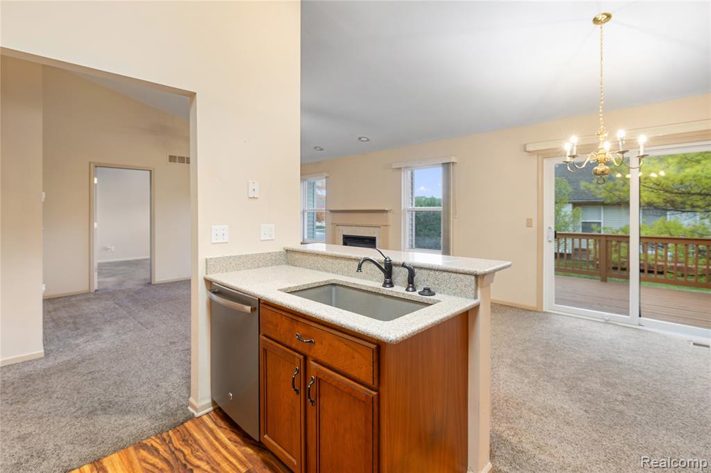 1885 Wexford Circle, Ypsilanti, MI 48198 — Photo 15