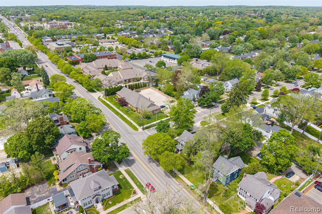 640 W University Drive, Rochester, MI 48307 — Photo 10