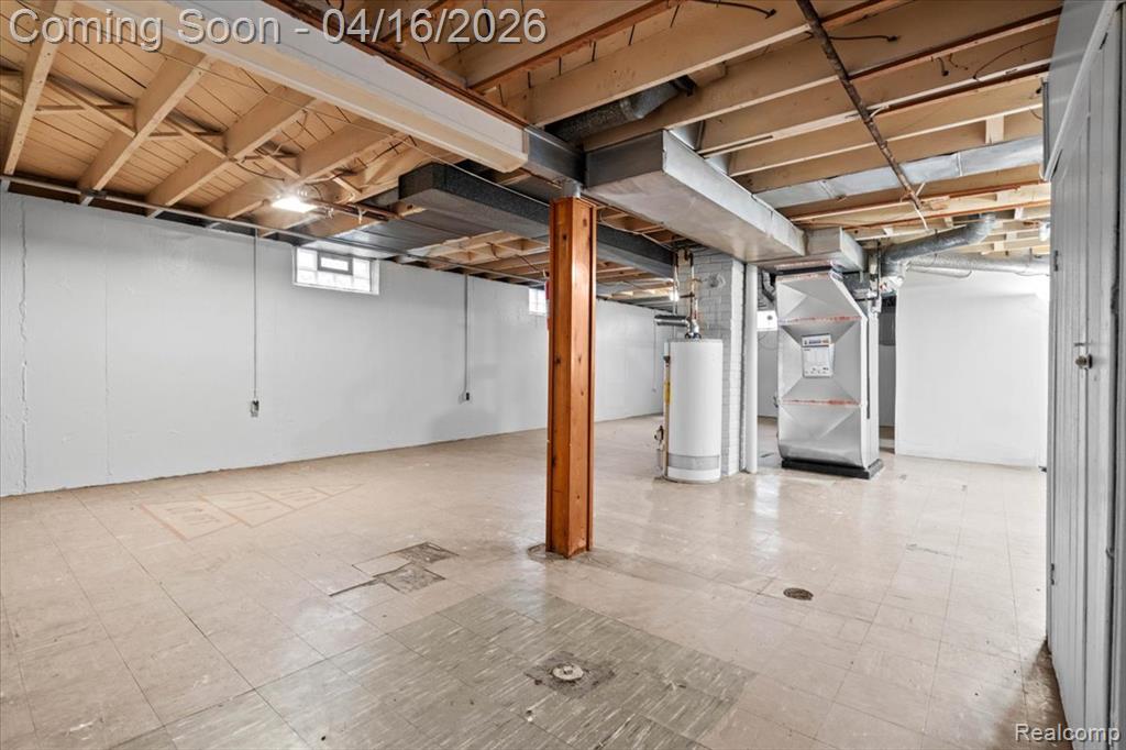 21330 Caledonia Avenue, Hazel Park, MI 48030 — Photo 13