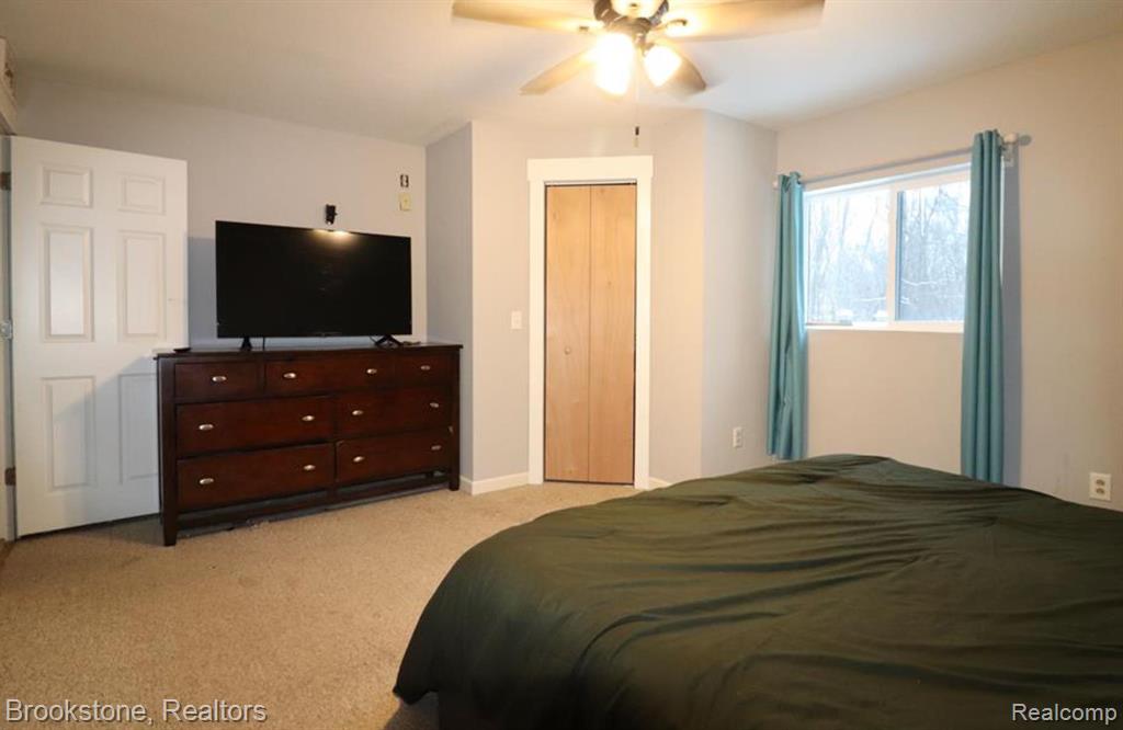 554 SHERIDAN Road, Jackson, MI 49203 — Photo 16